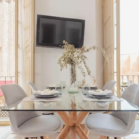 Penthouse With Private Rooftop - Center By Rems Apartment *