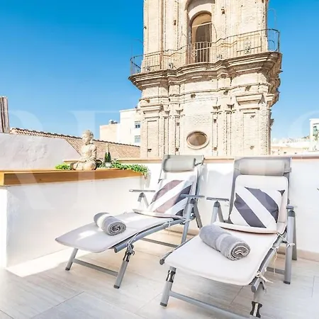 Apartment Penthouse With Private Rooftop - Center By Rems *