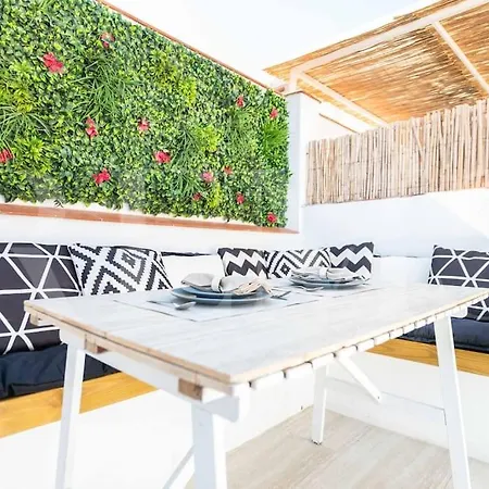 Penthouse With Private Rooftop - Center By Rems * Malaga